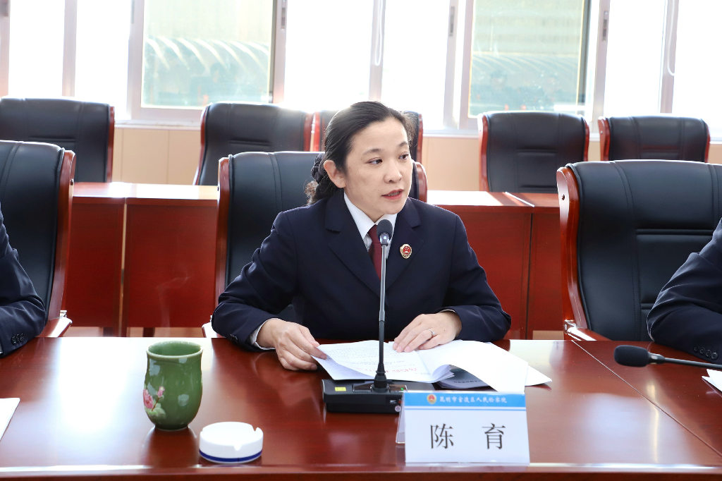 首页 图片新闻            党组书记,代理检察长陈育强调,要把学习